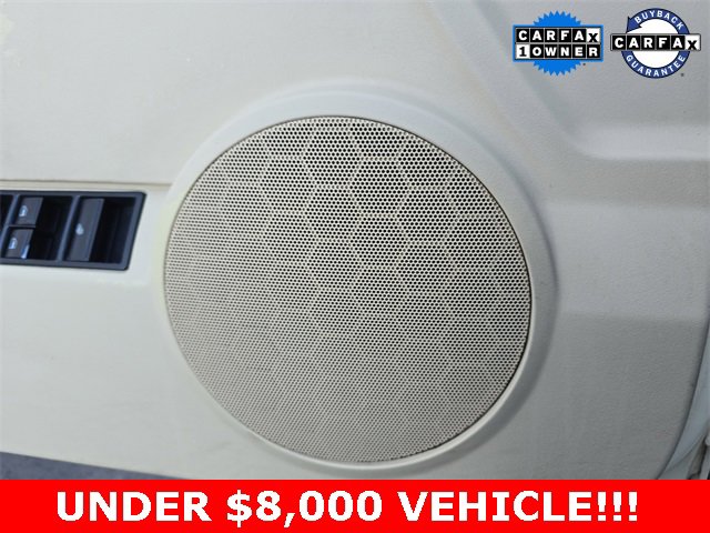 Used 2008 Volkswagen Beetle SE image 11