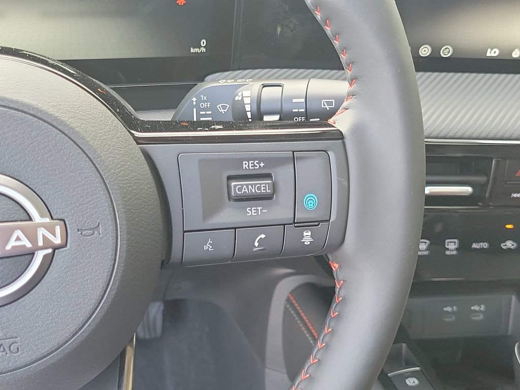 New 2026 Nissan Kicks SR image 33