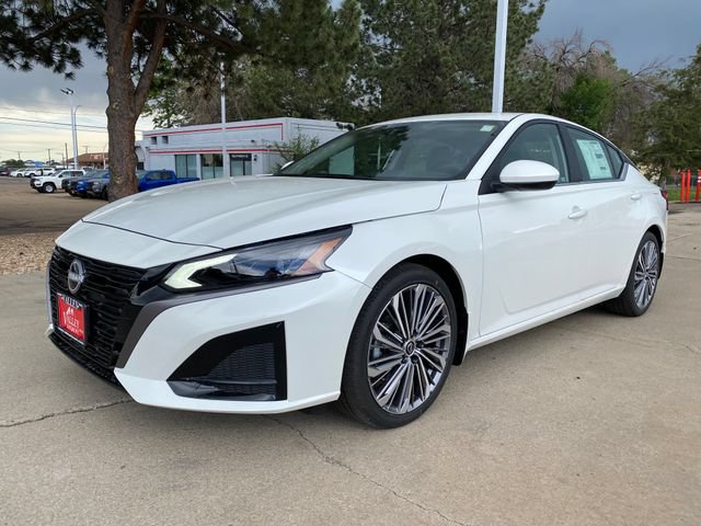 New 2026 Nissan Altima 2.5 SV FWD image 1