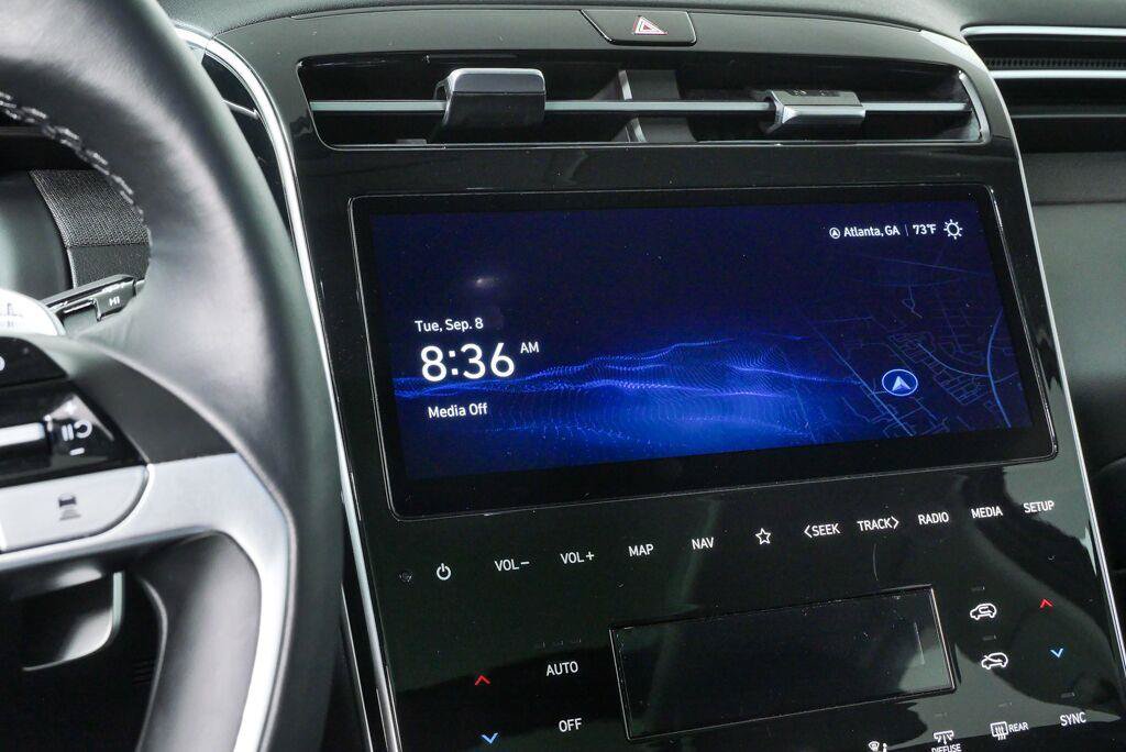 Used 2024 Hyundai Tucson Limited AWD/4WD image 12