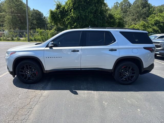 Used 2021 Chevrolet Traverse Premier w/ Redline Edition FWD image 2