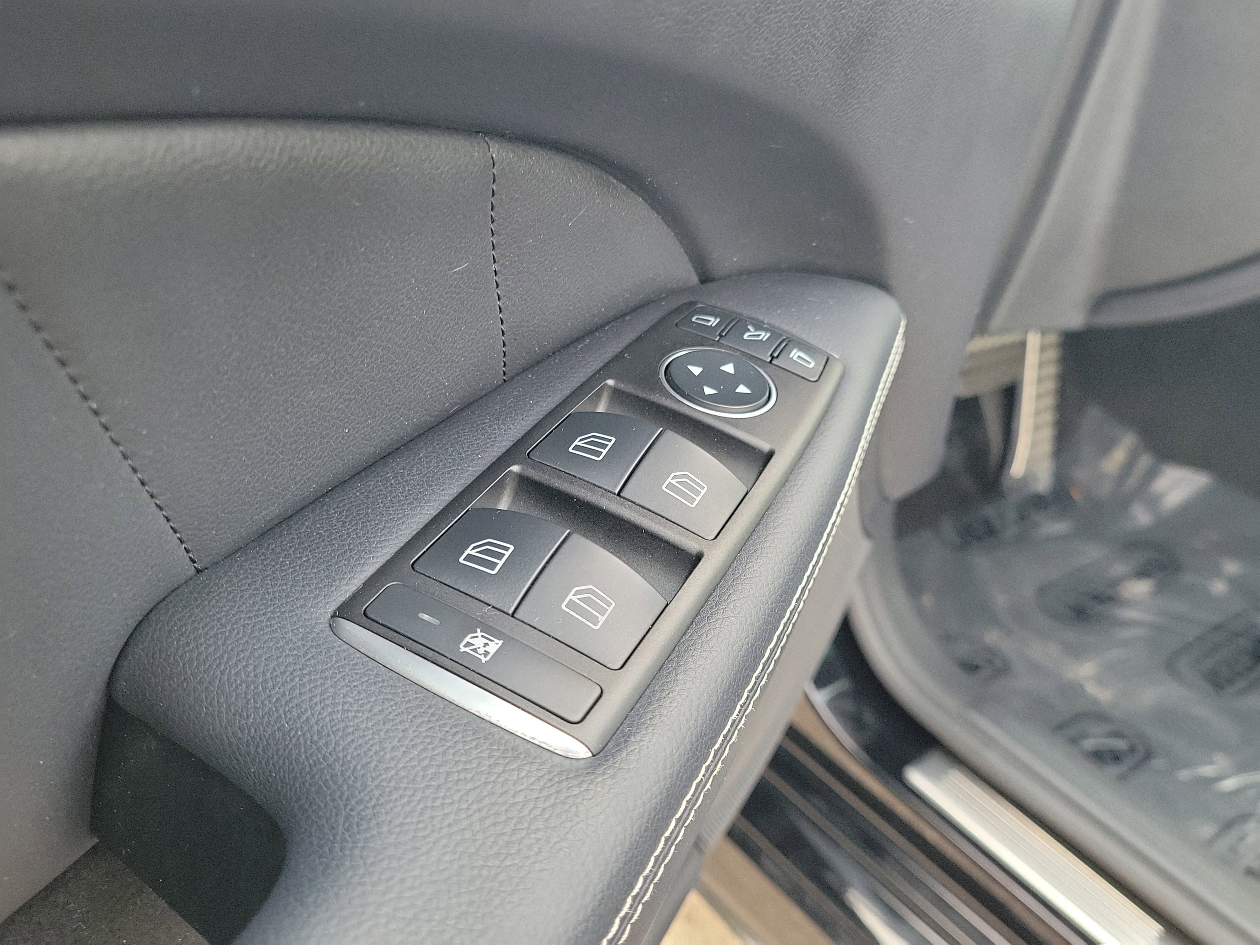 Used 2016 Mercedes-Benz CLS 400 image 21