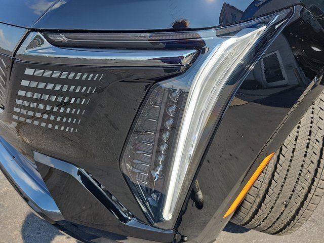 New 2026 Cadillac Escalade IQ Sport 1 w/ LPO, ONYX Package image 33