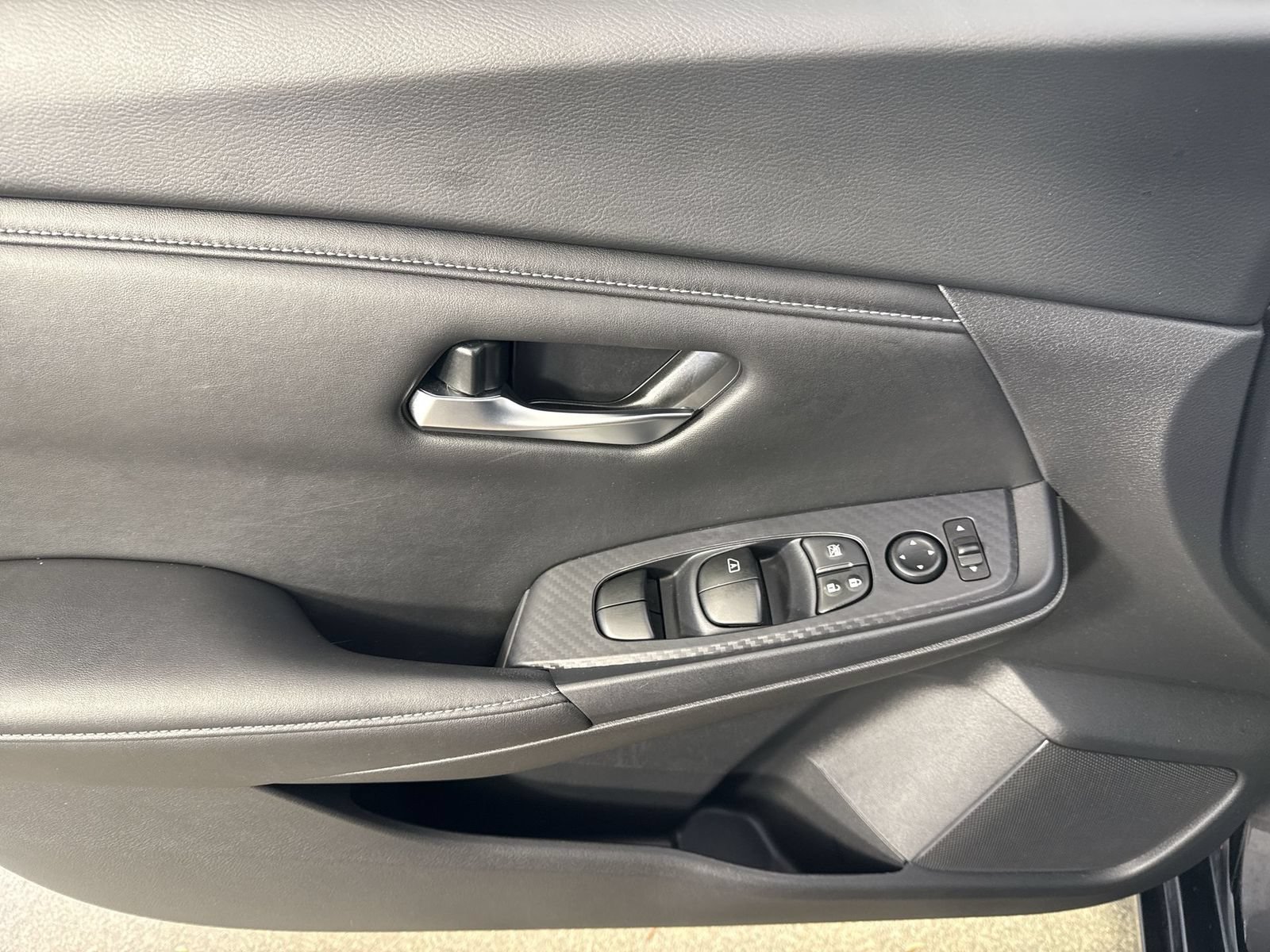 Used 2023 Nissan Sentra SV w/ All-Weather Package FWD image 20