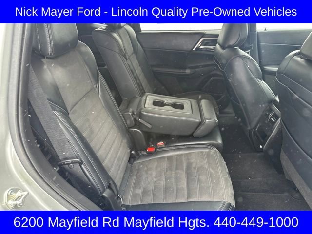 Used 2024 Mitsubishi Outlander image 12