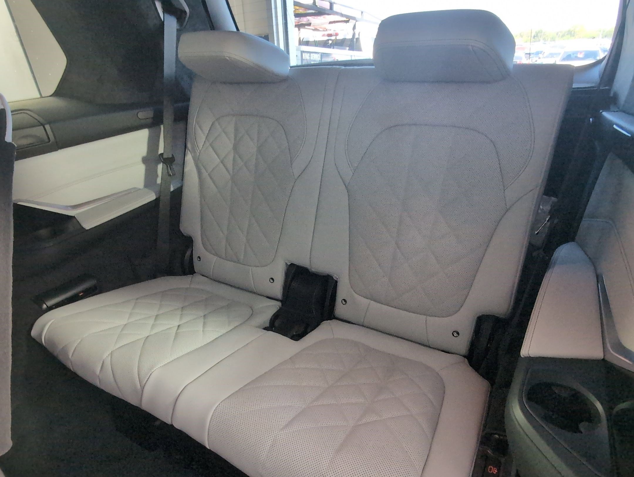 New 2026 BMW X7 xDrive40i w/ M Sport Package image 30