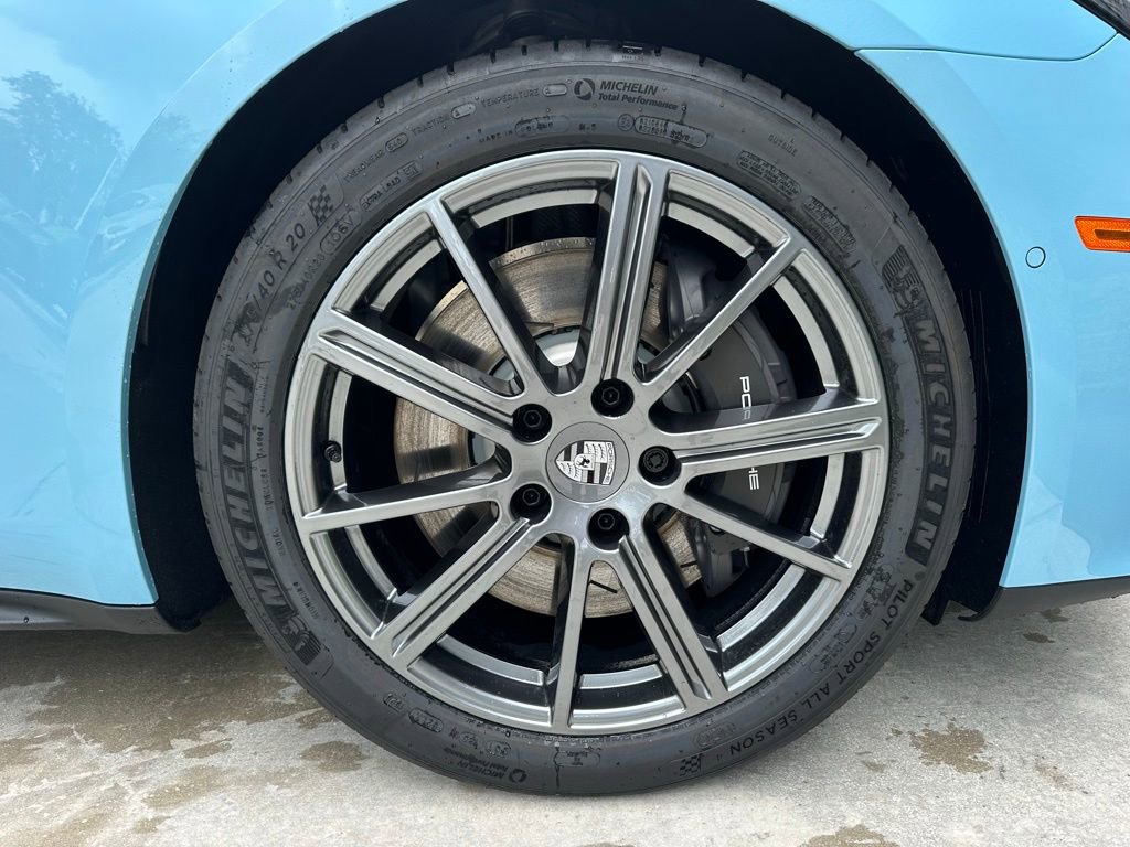 Used 2026 Porsche Panamera 4 image 41