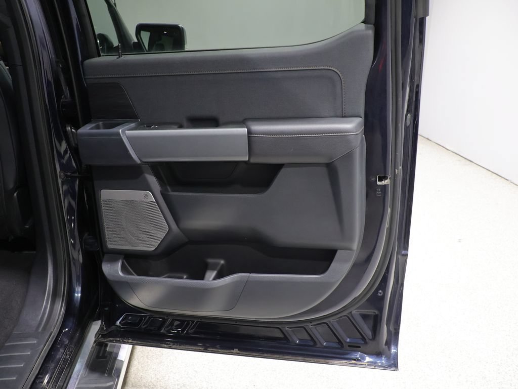 Used 2025 Ford F150 Lariat w/ Equipment Group 501A Mid AWD/4WD image 21