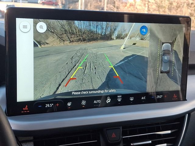 Used 2024 Ford Escape Platinum image 18