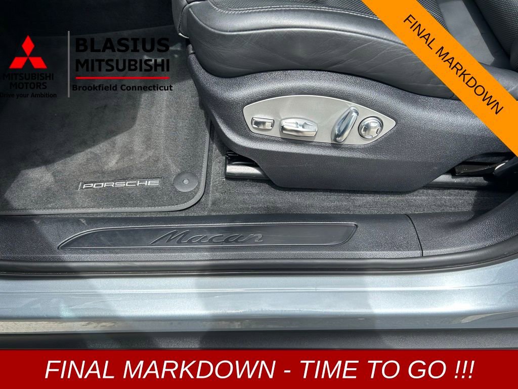 Used 2022 Porsche Macan image 14