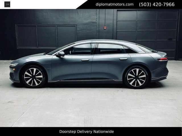Used 2025 Lucid Air Pure RWD image 4