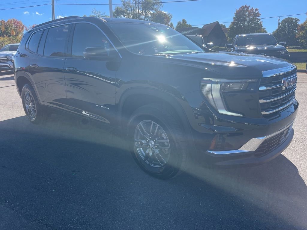 Used 2025 GMC Acadia Elevation FWD image 7