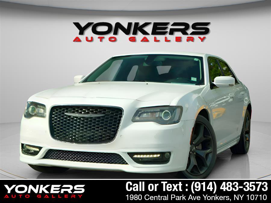 Used 2021 Chrysler 300 Touring L image 19