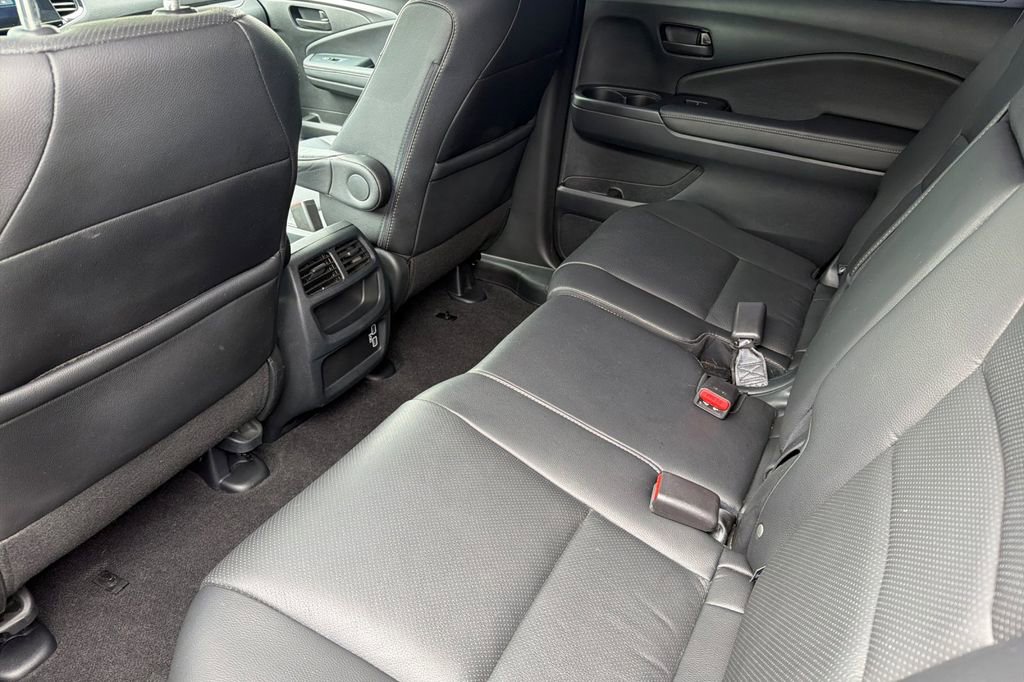 Certified 2023 Honda Passport EX-L image 12