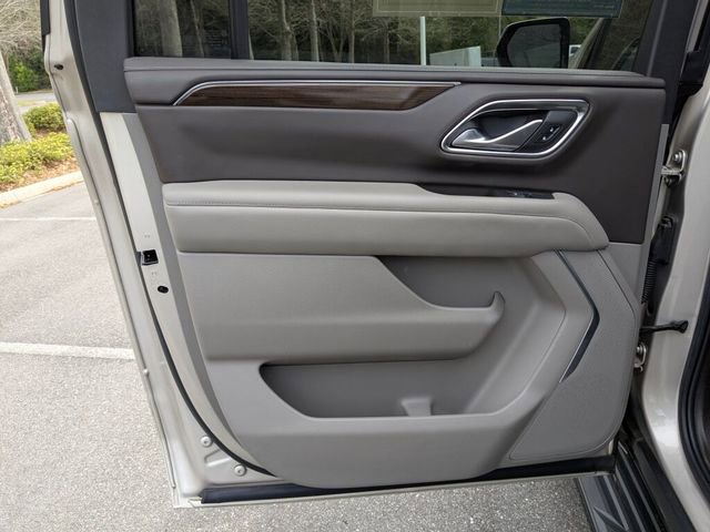 Used 2022 GMC Yukon XL SLE w/ Gmc Pro Safety Plus Package image 35