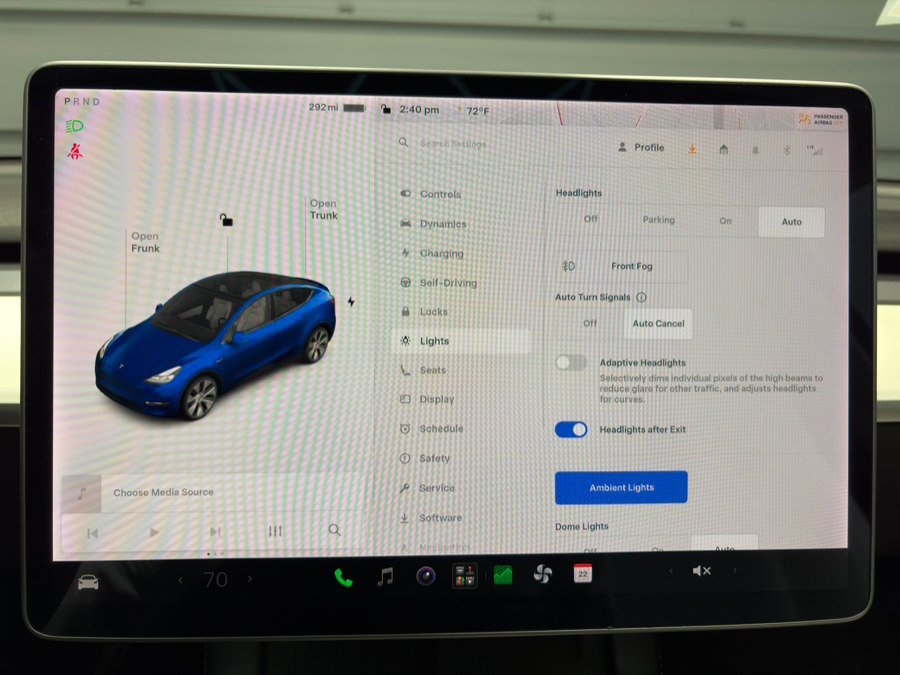 Used 2022 Tesla Model Y Long Range AWD/4WD image 23