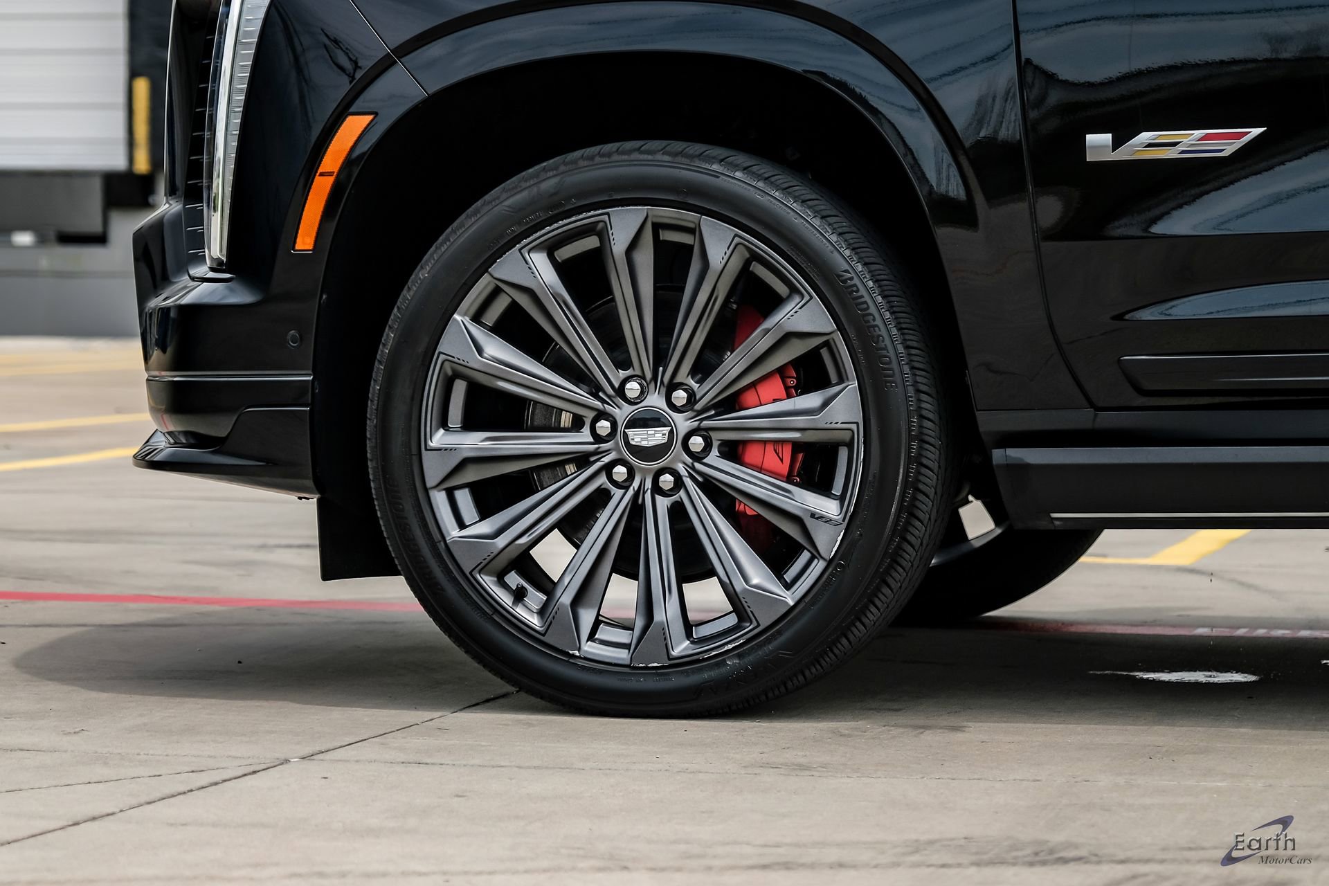 Used 2025 Cadillac Escalade V AWD/4WD image 99