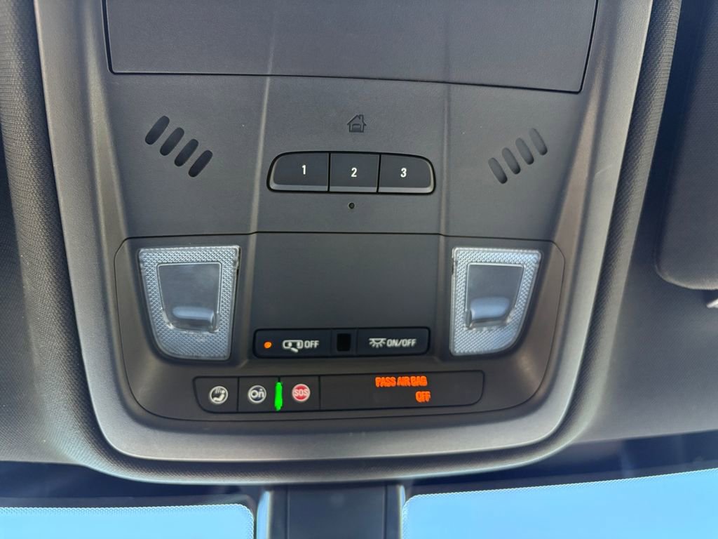 Used 2019 Cadillac XT5 FWD image 32