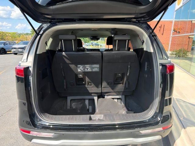 Certified 2024 Kia Carnival LX FWD image 14