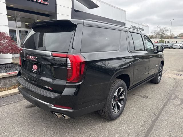New 2025 GMC Yukon XL AT4 w/ AT4 Premium Plus Package AWD/4WD image 7