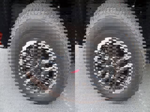 Certified 2025 Toyota Tacoma TRD Sport w/ TRD Sport Premium Package AWD/4WD image 14