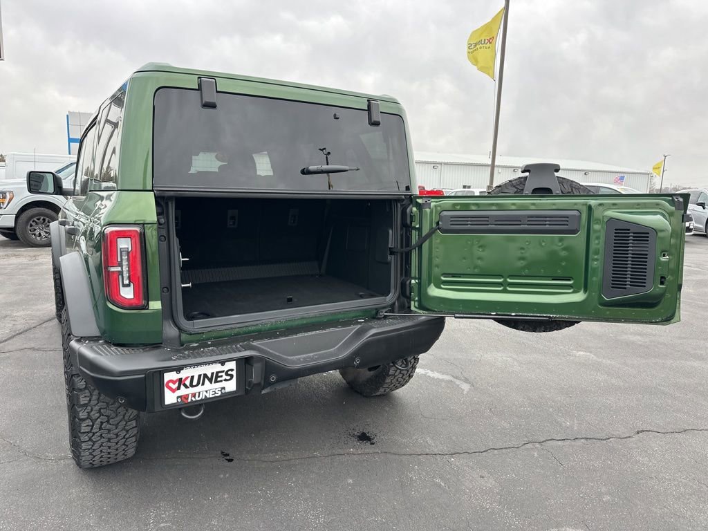 Used 2025 Ford Bronco Badlands AWD/4WD image 15
