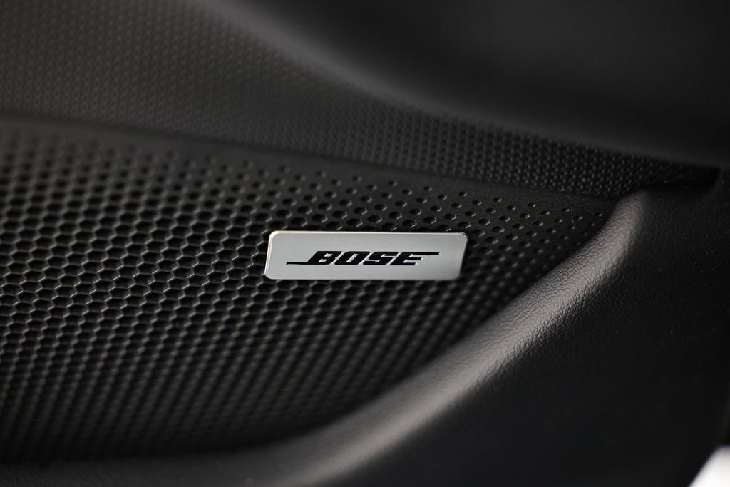 Certified 2022 Porsche Taycan image 22