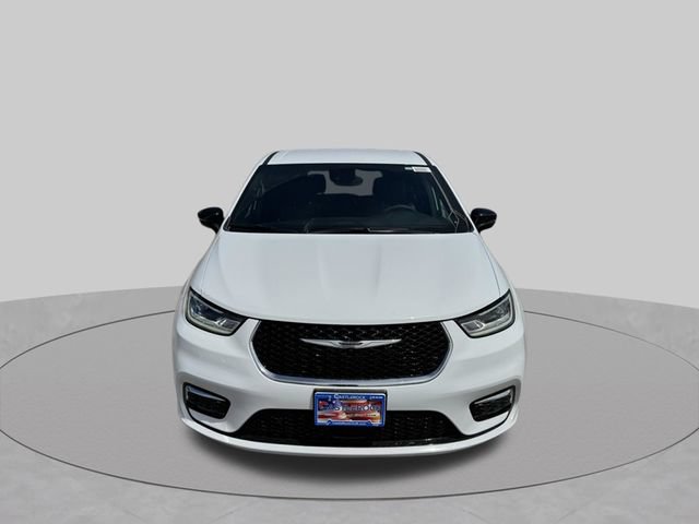 New 2026 Chrysler Pacifica Select FWD image 11