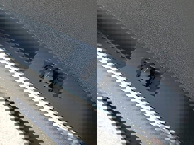 New 2026 GMC Acadia Elevation image 13