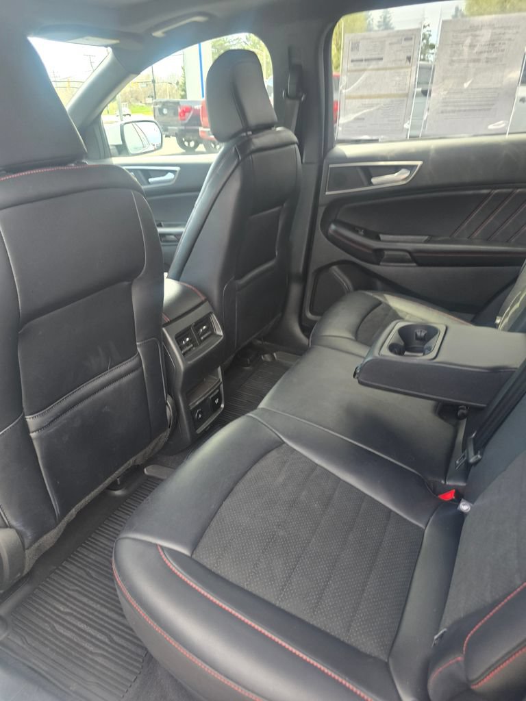 Certified 2023 Ford Edge ST-Line AWD/4WD image 11