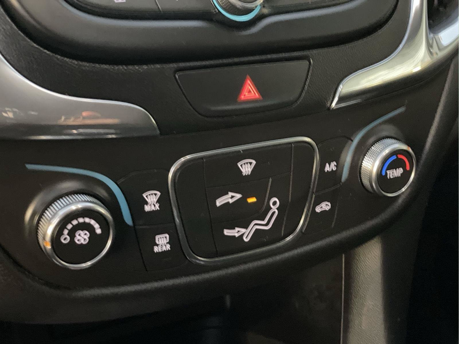 Used 2020 Chevrolet Equinox LT w/ LPO, Floor Liner Package AWD/4WD image 34