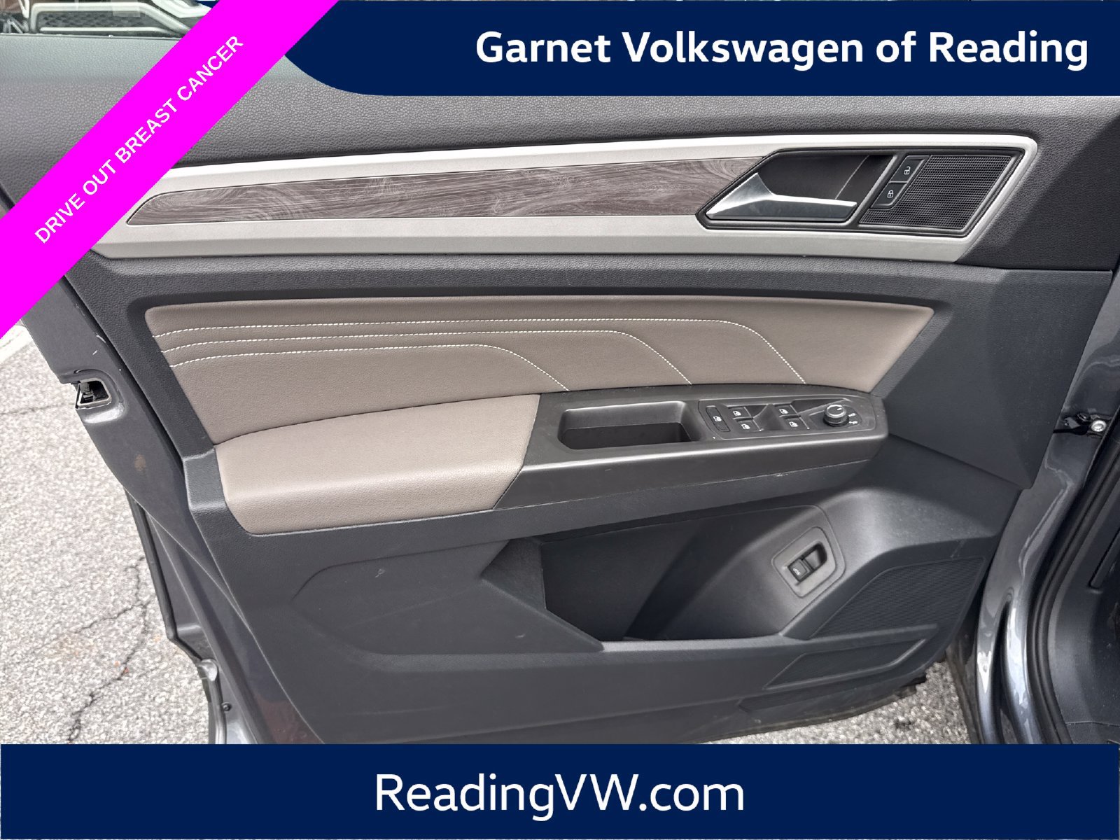 Certified 2023 Volkswagen Atlas Cross Sport SE w/ Panoramic Sunroof Package AWD/4WD image 13