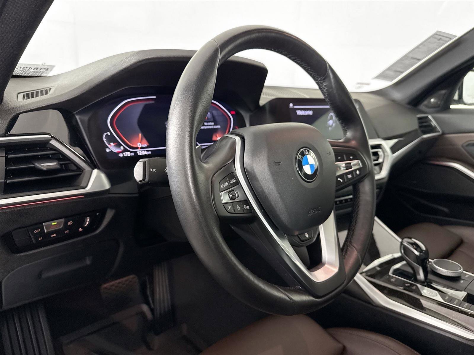 Used 2020 BMW 330i Sedan image 4