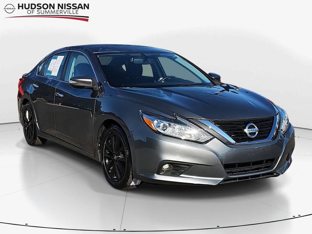 Used 2016 Nissan Altima 2.5 SV w/ Convenience Package