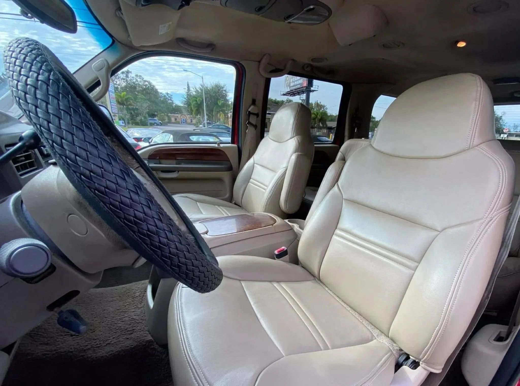 Used 2000 Ford Excursion Limited image 22