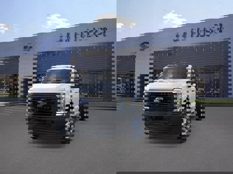 New 2026 Ford F350 XL image 2