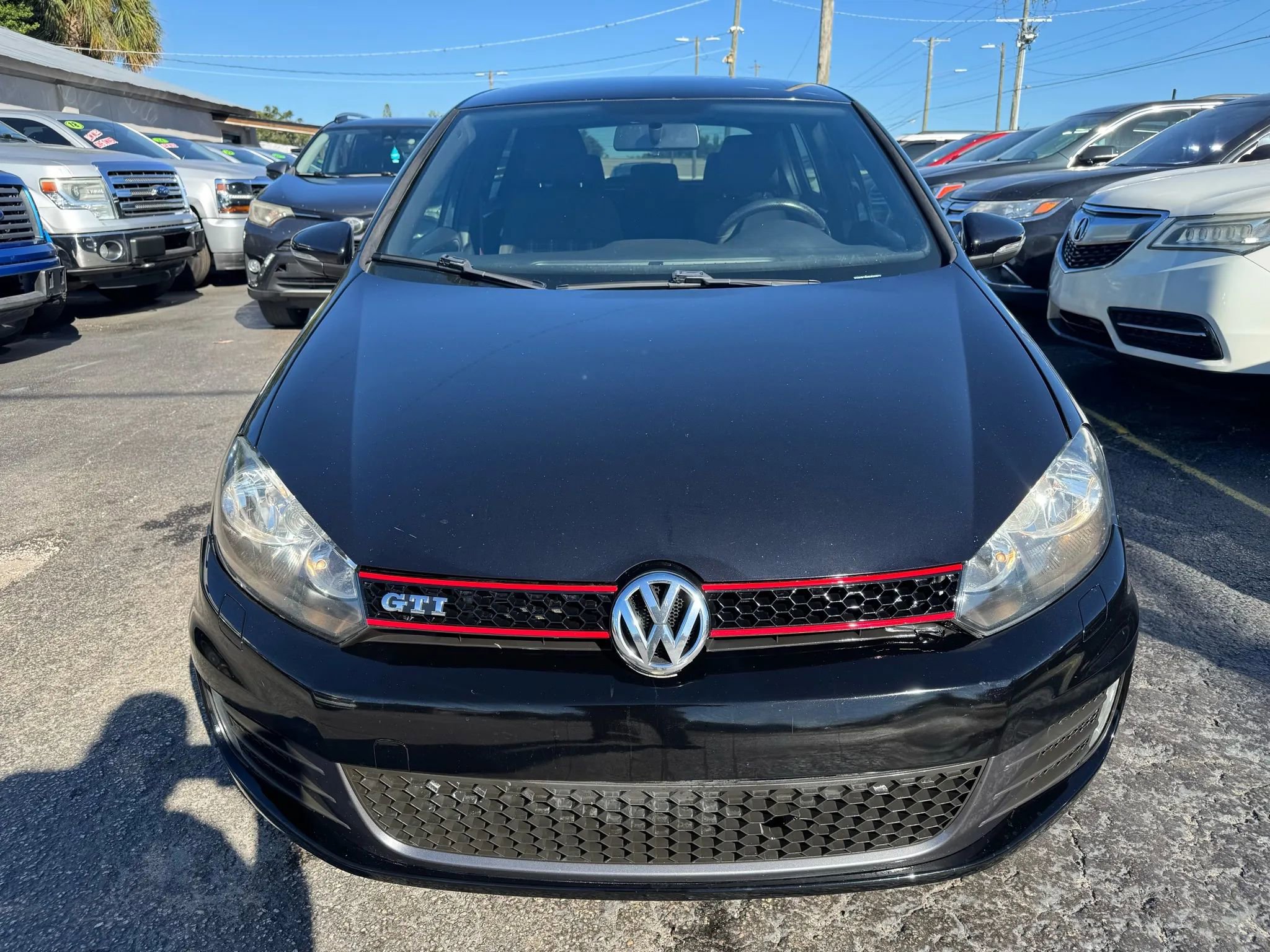 Used 2014 Volkswagen GTI Wolfsburg Edition image 3