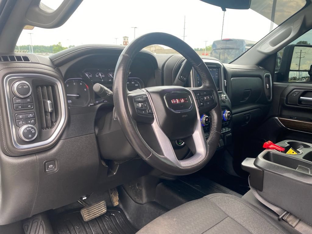 Used 2022 GMC Sierra 3500 SLE w/ SLE Value Package AWD/4WD image 12