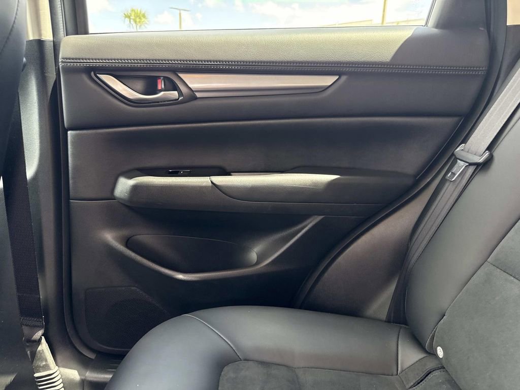 Used 2020 MAZDA CX-5 Touring FWD image 19