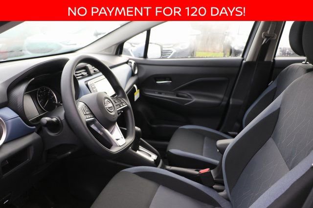 New 2025 Nissan Versa SV w/ Trunk Package image 4