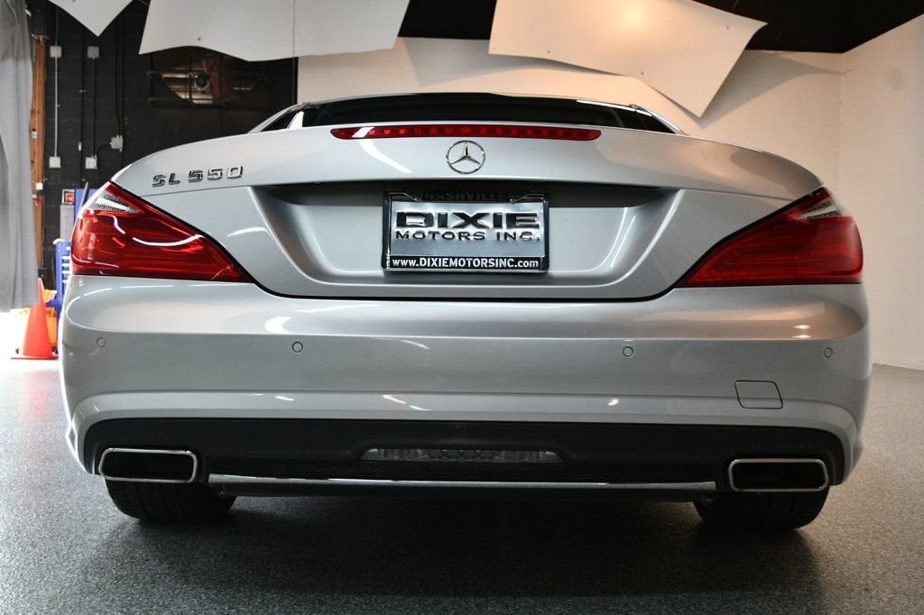 Used 2014 Mercedes-Benz SL 550 image 23