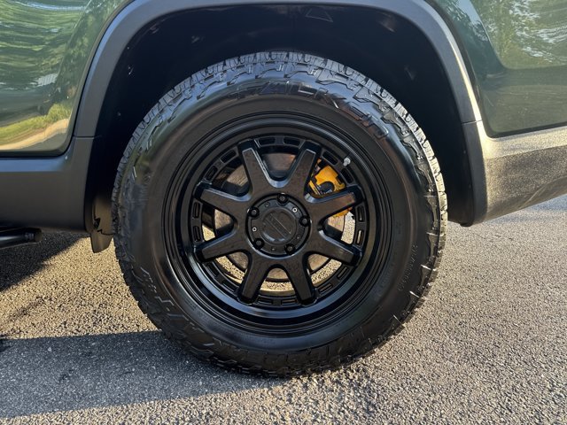 Used 2022 Rivian R1T Adventure AWD/4WD image 22