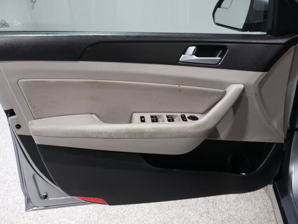 Used 2015 Hyundai Sonata Sport image 16