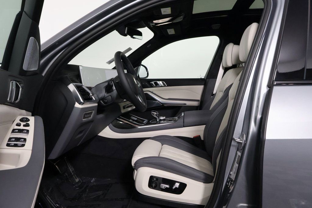 New 2026 BMW ALPINA XB7 image 5