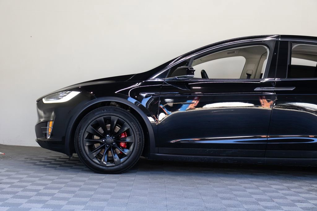 Used 2019 Tesla Model X Performance AWD/4WD image 8