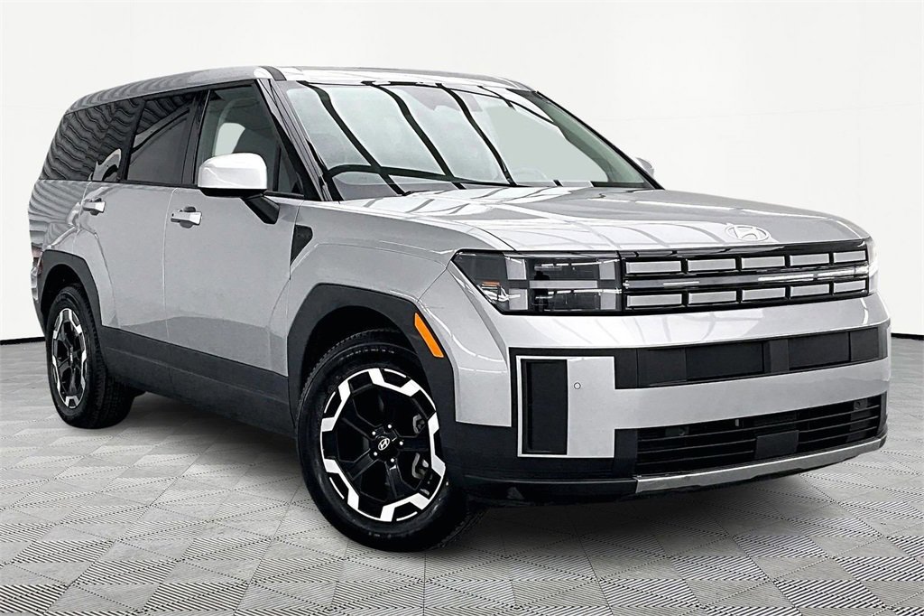 Used 2025 Hyundai Santa Fe SE image 12