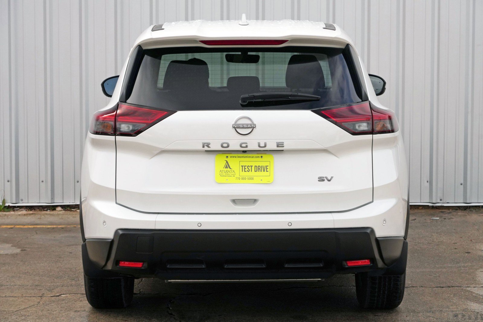 Used 2024 Nissan Rogue SV image 45
