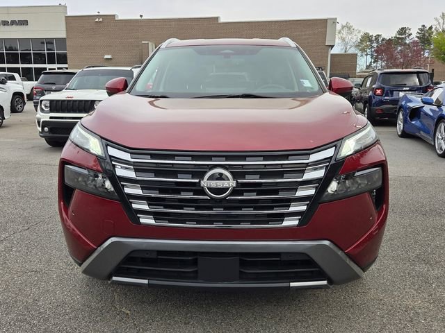 Used 2024 Nissan Rogue SL FWD image 2