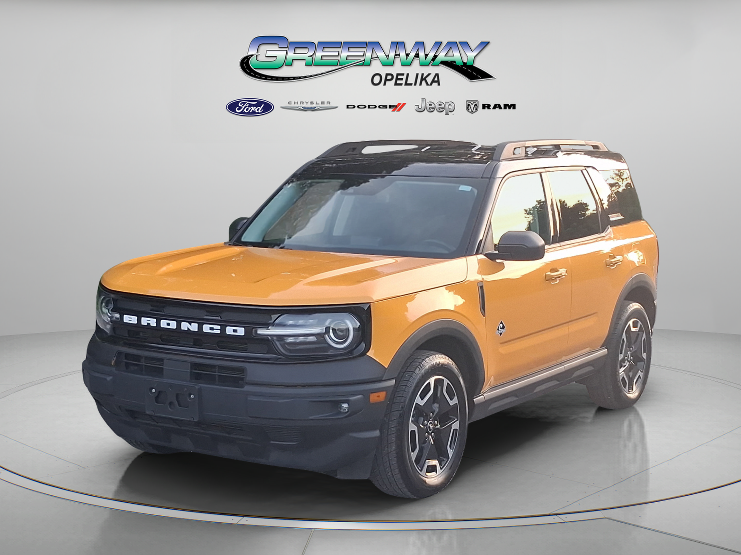 Used 2022 Ford Bronco Sport Outer Banks w/ Tech Package AWD/4WD image 7