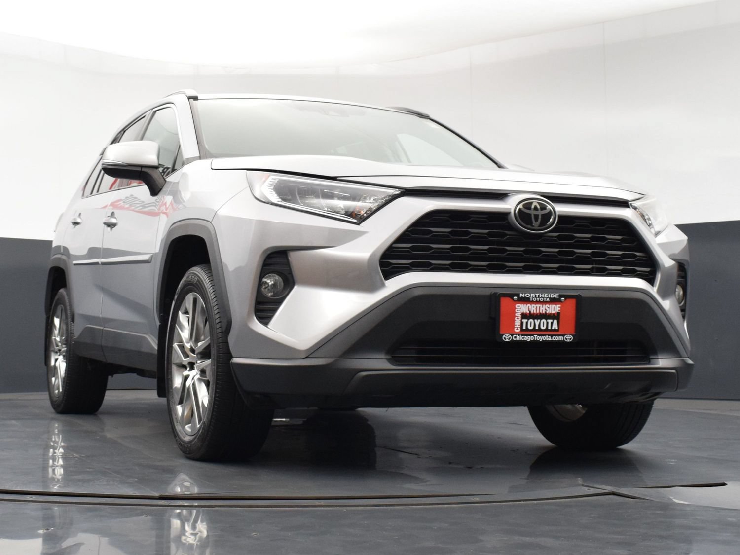 Used 2021 Toyota RAV4 XLE Premium AWD/4WD image 33